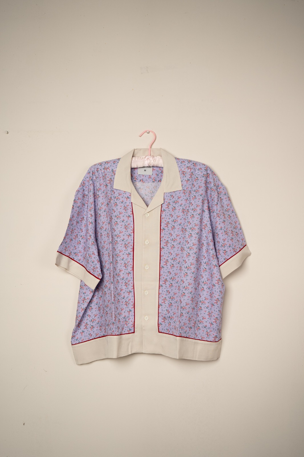 Flowy purple flowers